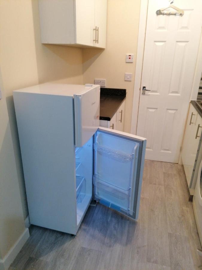 Self-Contained Studio Flat Bathrooms Kitchens Upgrade Locations To City Centre 15 Minutes Walking Distance Nottingham Universities Queen Hospitals City Hospitals Eksteriør billede